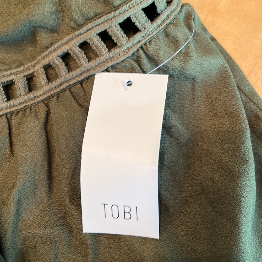 Tobi Romper - Picture 3 of 3